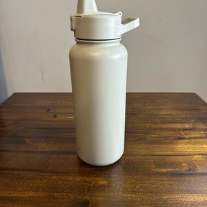 Elegant Cream Thermos Bottle